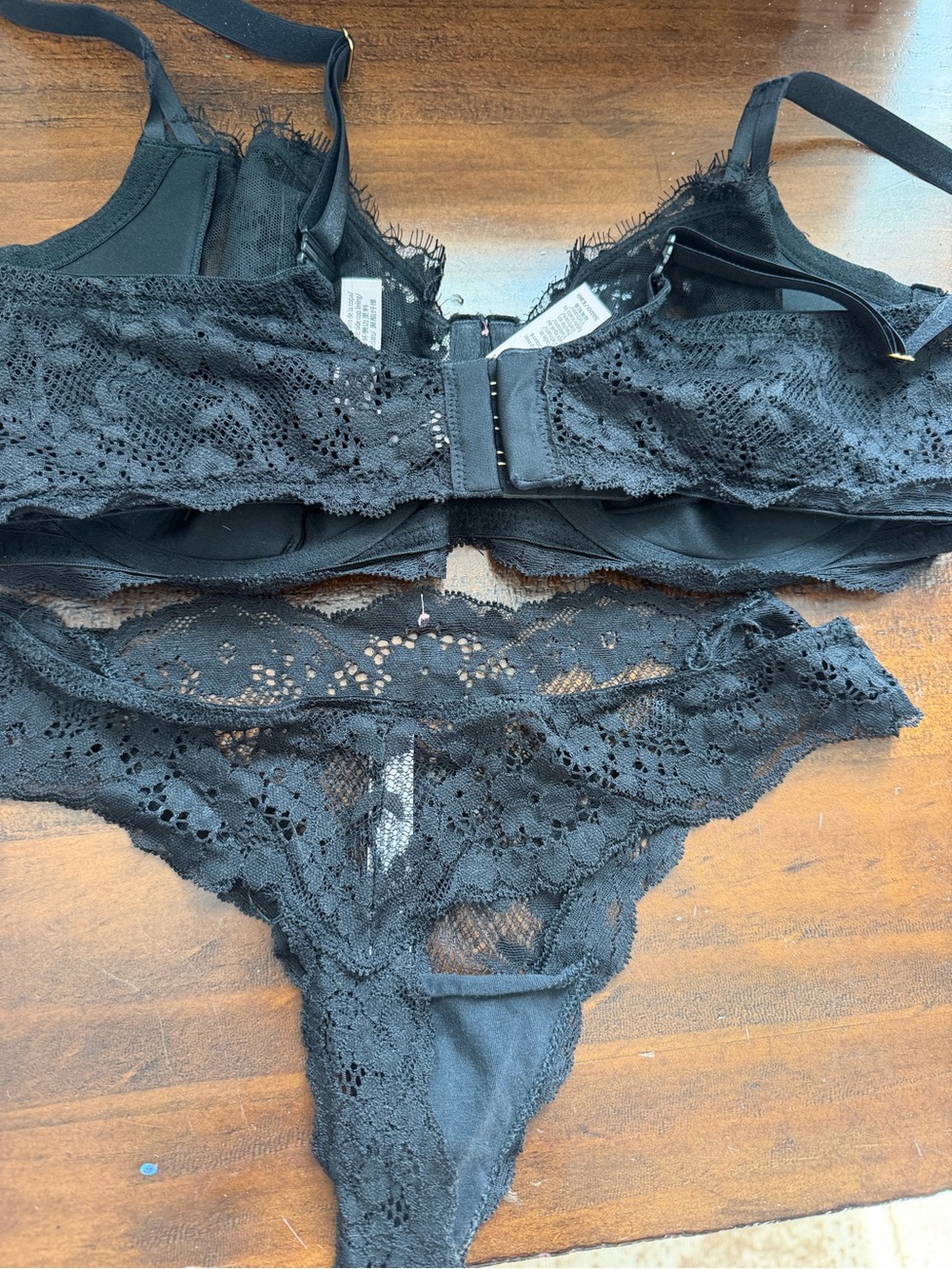 Victoria's Secret Black Lace Underwire Bra & Lace Bikini Set 36DD and M - Picture 3 of 6